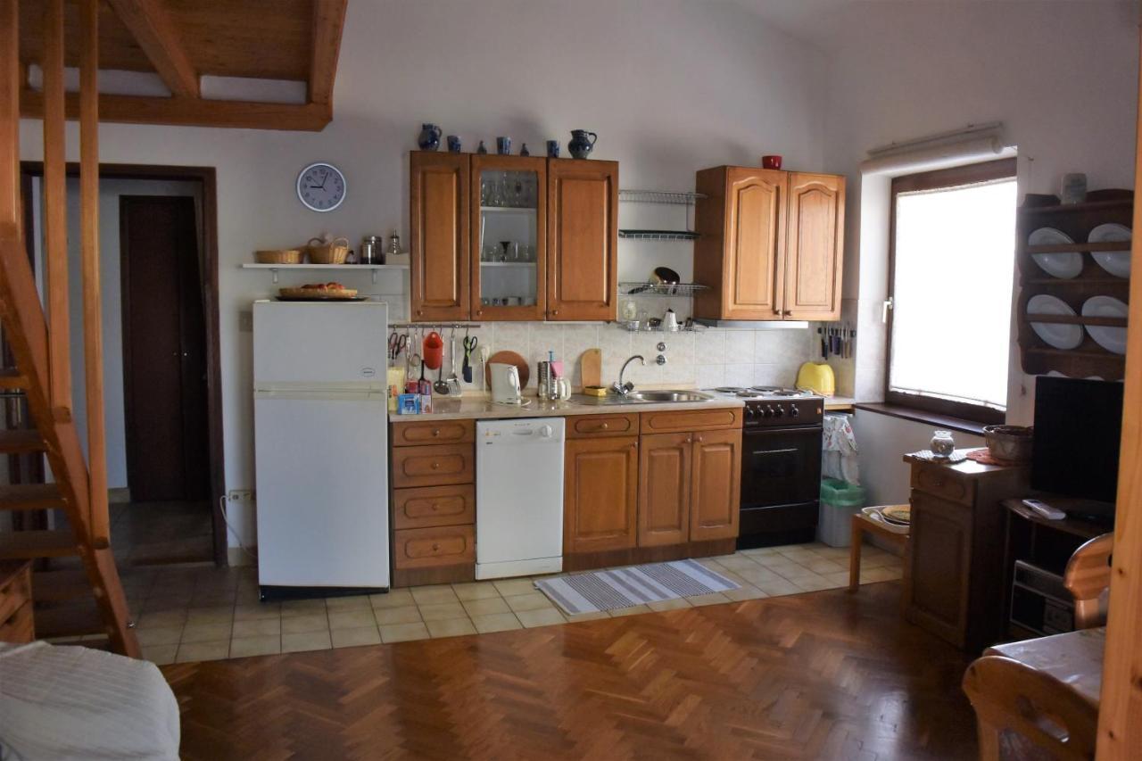 70 Sq M Apartment At Saint Martin'S Harbour Mali Lošinj Habitación foto